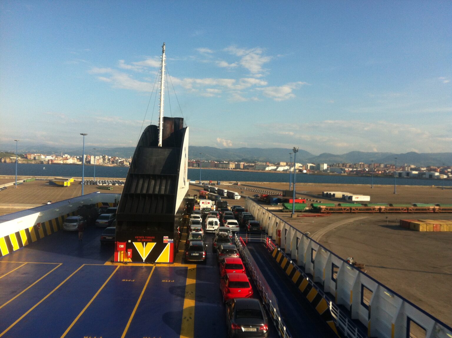 [Où étais-je le... ?] 09 septembre 2014, en reportage sur un paquebot dans le port de Gijón (Espagne...